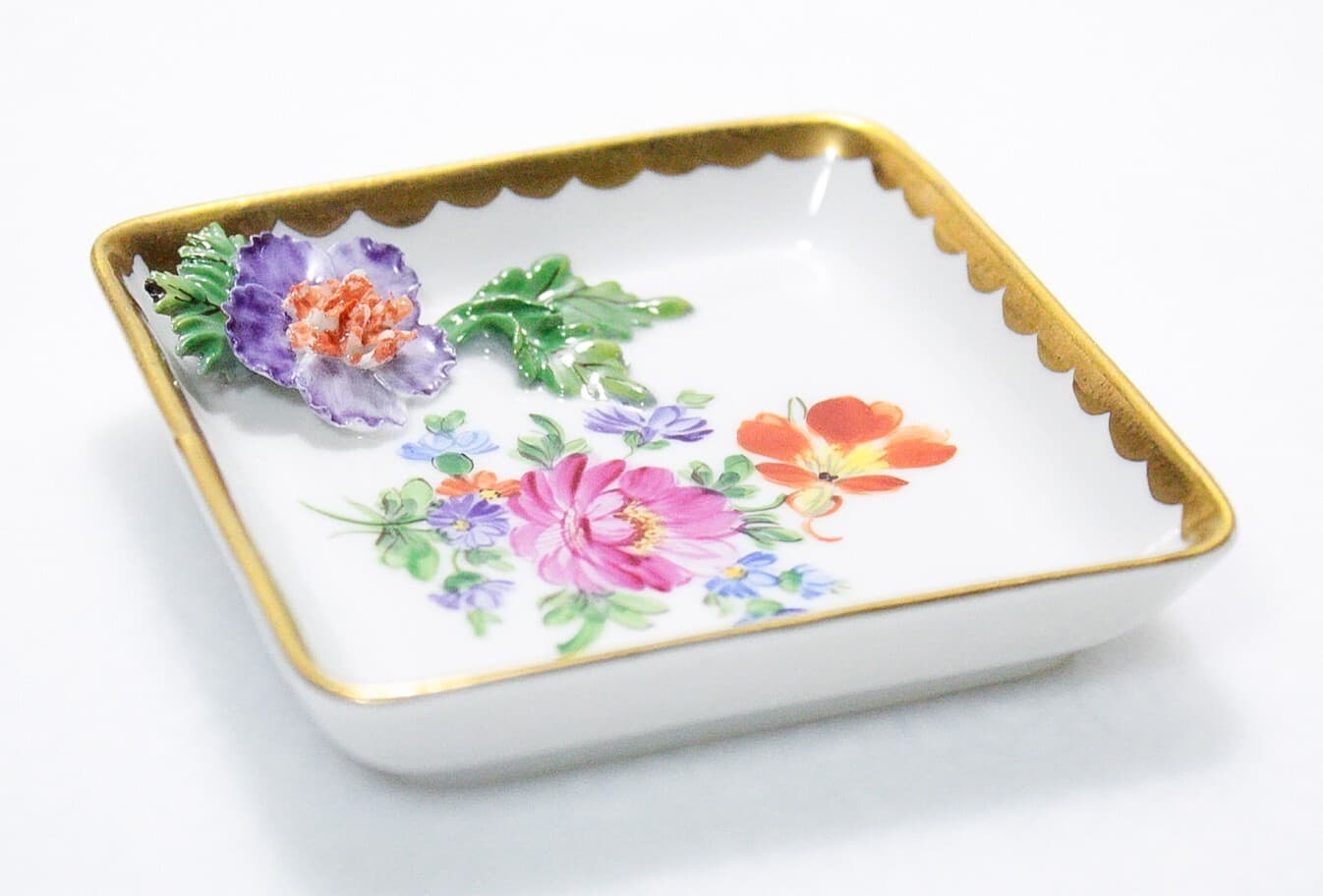 DRESDEN Germany Hand Painted High Relief Floral Motif Porcelain Serving Dish - Thumbnail 2