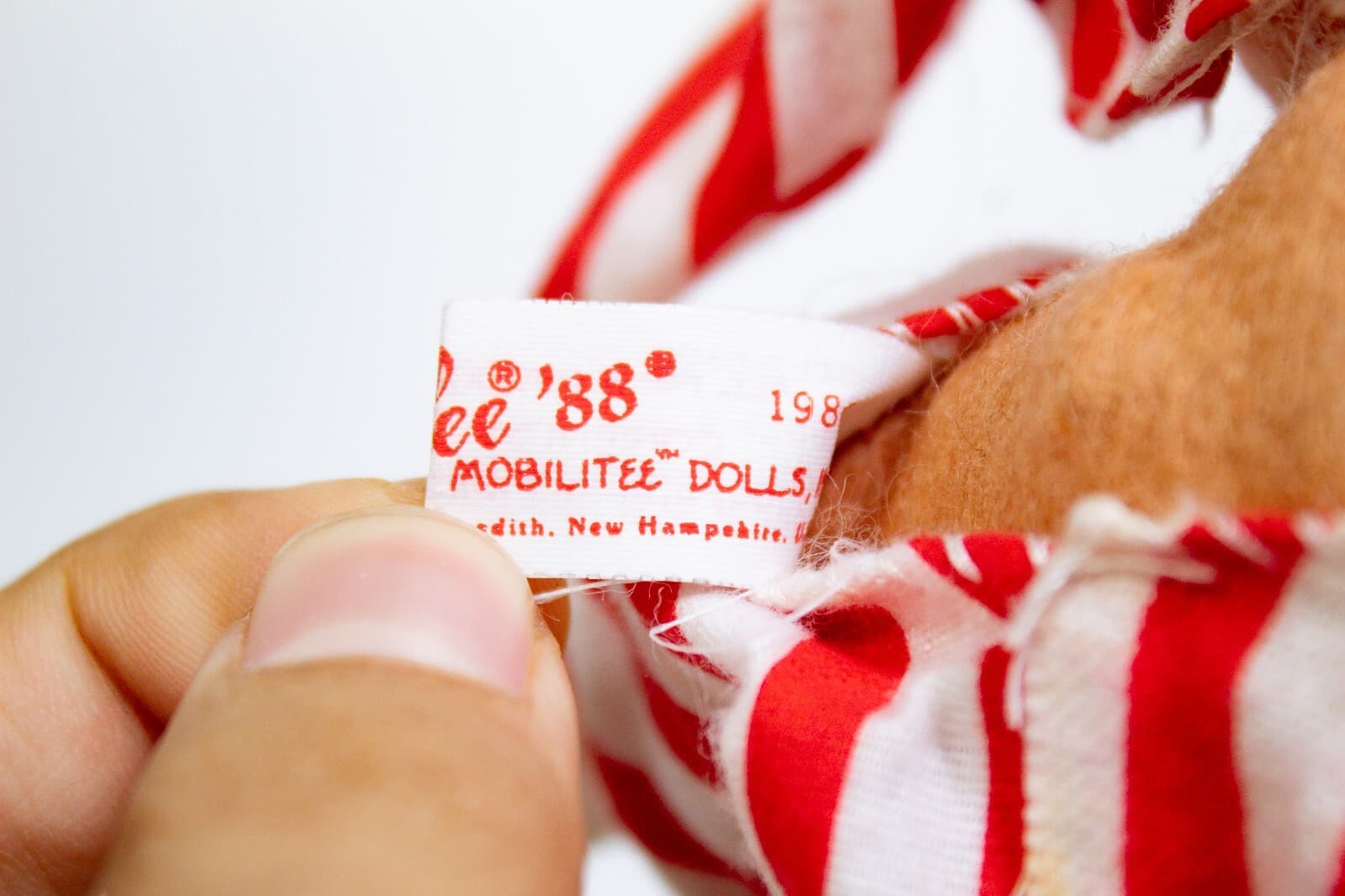 ANNALEE MOBILITEE 1988 Mr. Nightshirt Bear Christmas Artisan Doll 10" - Thumbnail 5