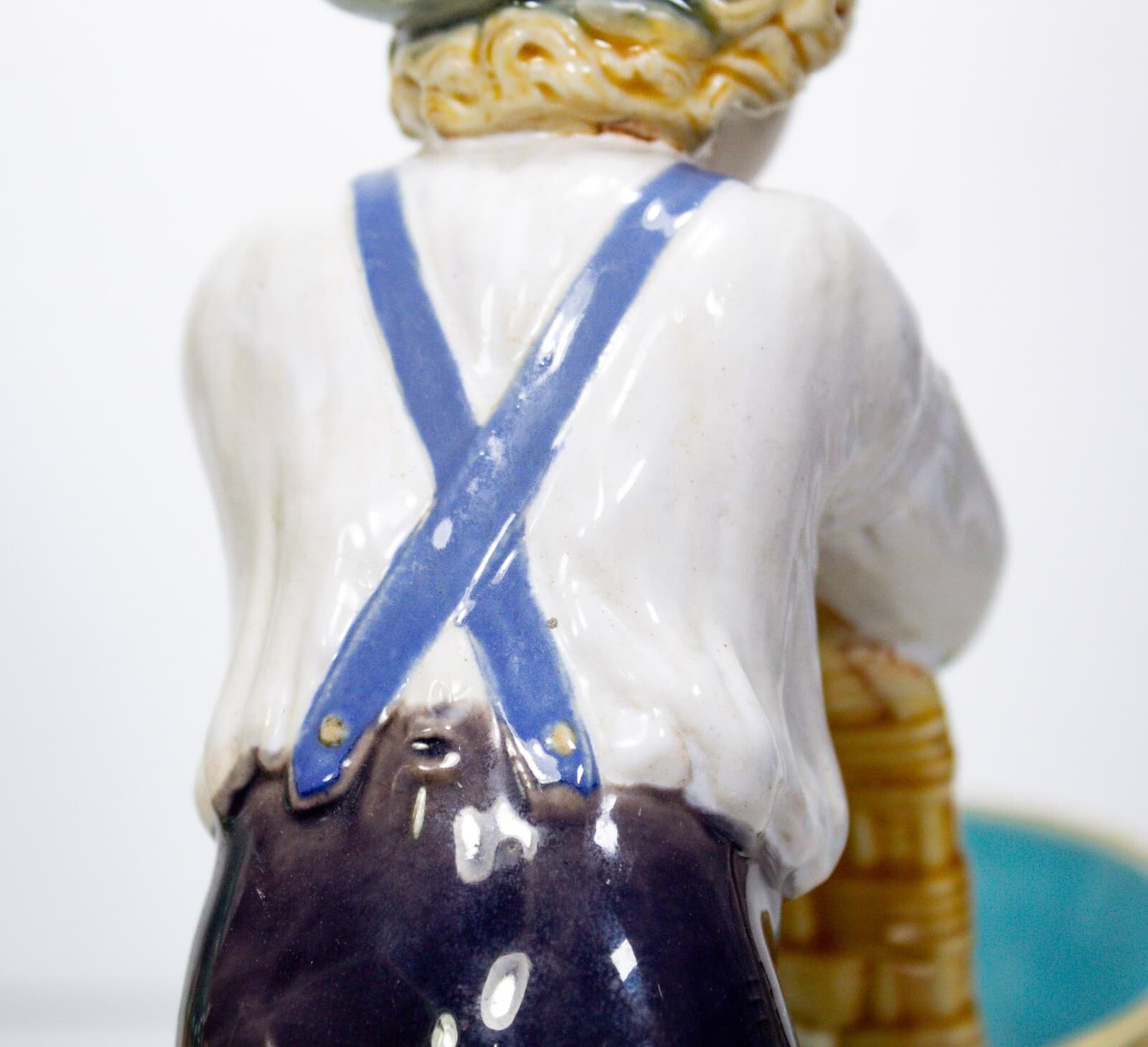 Set of 2 MINTON MAJOLICA Boy And Girl Planters With Basket Flower Holder Figures - Thumbnail 15