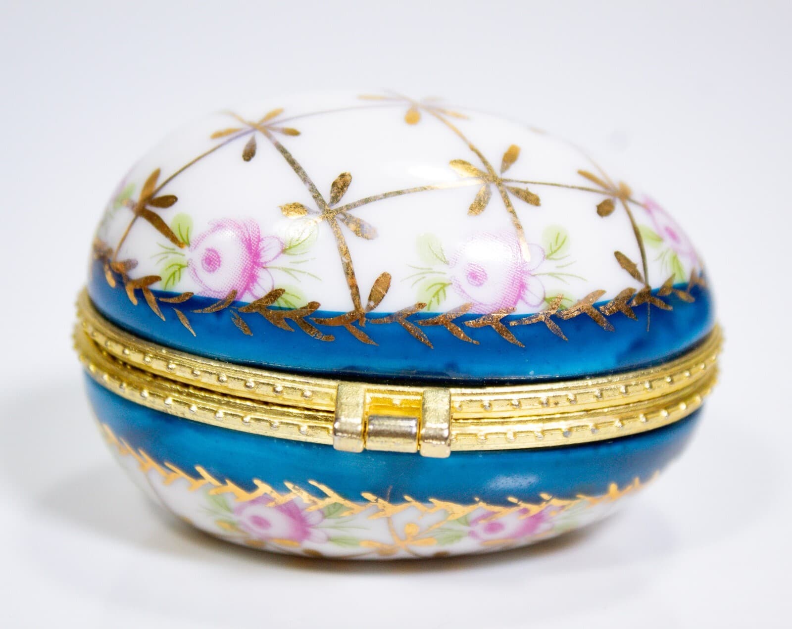 Vintage Egg Shape Pink Roses Gold Accents & Blue Trim Porcelain Trinket Box - Thumbnail 2