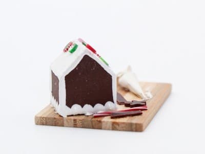 Vintage Dollhouse Miniature Gingerbread House Model Christmas Accessory 1:12 - Thumbnail 4