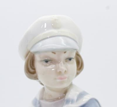 Lladro Sailor Boy #4810 Spain Glossy Porcelain Figurine By Salvador Furio - Thumbnail 6
