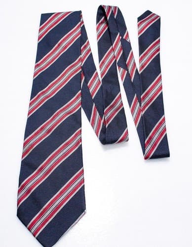 FENDI Roma Vintage Silk Striped Red/White/Navy Blue Luxury Men' Neck Tie 59" - Thumbnail 6