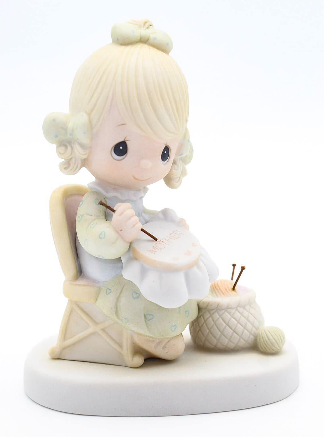 Precious Moments Mother Sew Dear Enesco Porcelain Figurine 1979 - Thumbnail 8