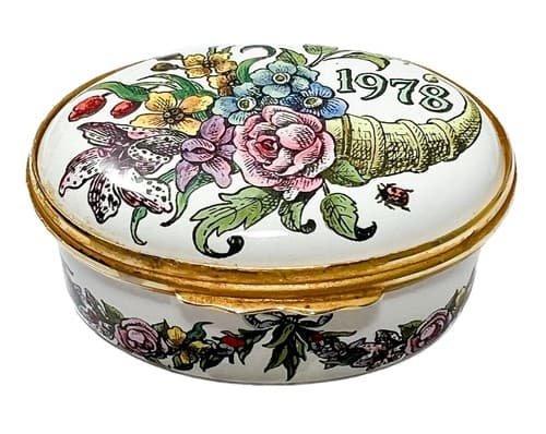BILSTON & BATTERSEA ENAMELS Halcyon Days Hand Painted Floral 1978 Trinket Box - Image 1