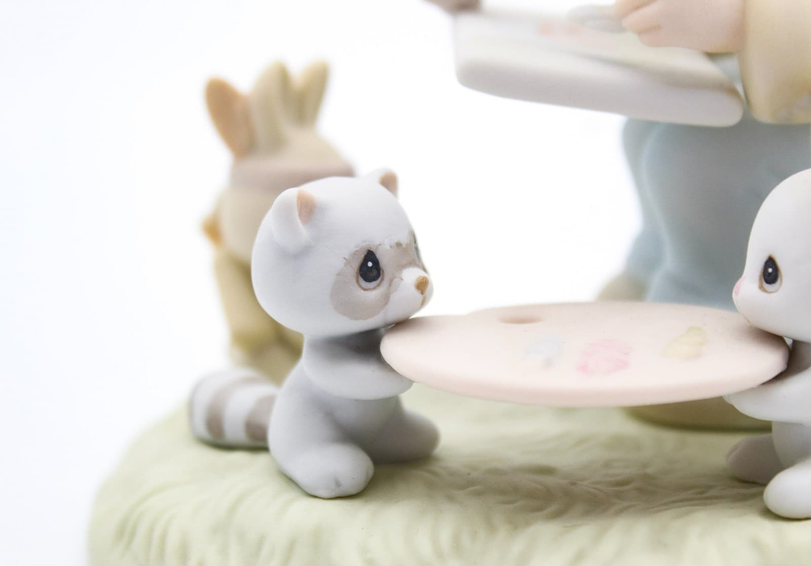 Precious Moments He Is My Inspiration Enesco Porcelain Figurine 1991 - Thumbnail 7