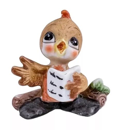 Vintage JOSEF ORIGINALS Robin Bird Singing with Notes Porcelain Figurine