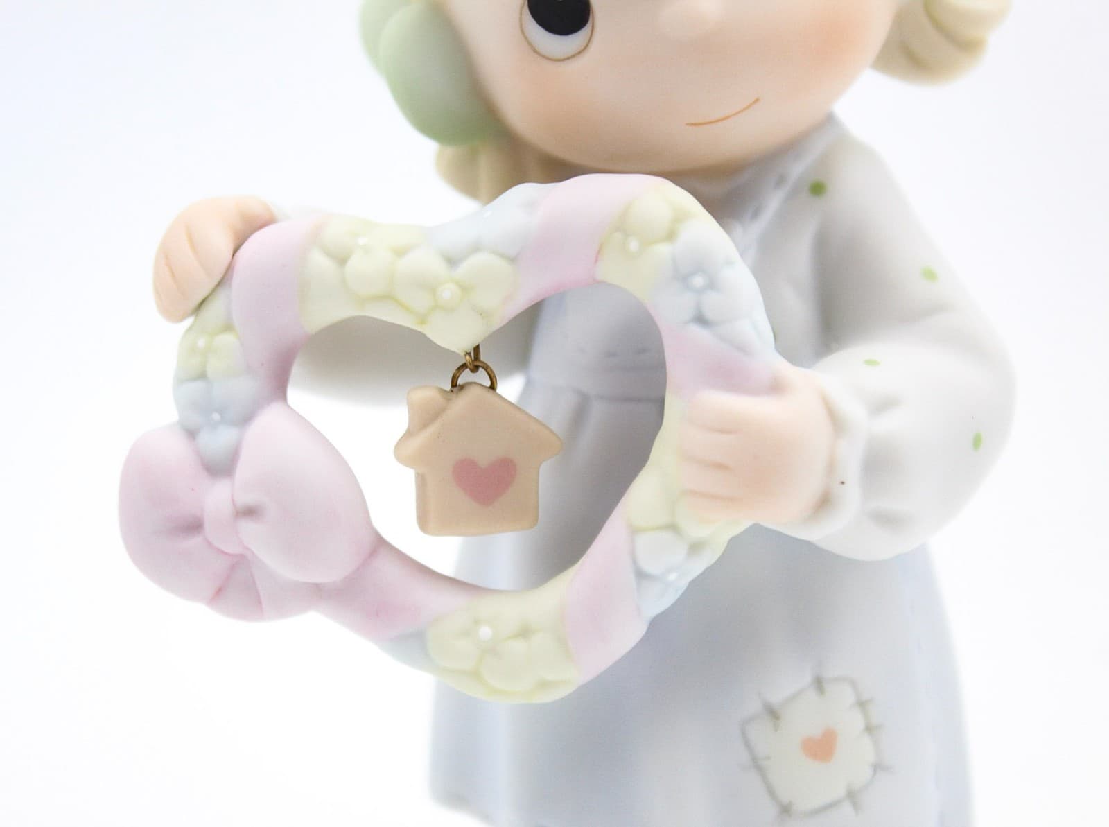 Precious Moments Home Is Where My Heart Is Enesco Porcelain Figurine 1997 - Thumbnail 2