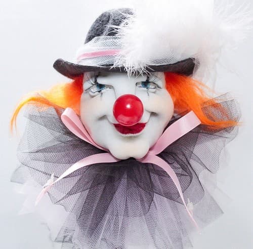 MAROTTE 1986 Murphy Doll Halloween Jester Clown Motif On Stand OOAK Doll - Thumbnail 2