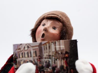Byers' Choice 2002 Vintage Advent Calendar Boy The Carolers Christmas Doll - Thumbnail 6