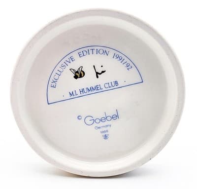 Hummel Goebel Gift From A Friend W. Germany Porcelain Figurine TMK7 In Box - Thumbnail 9