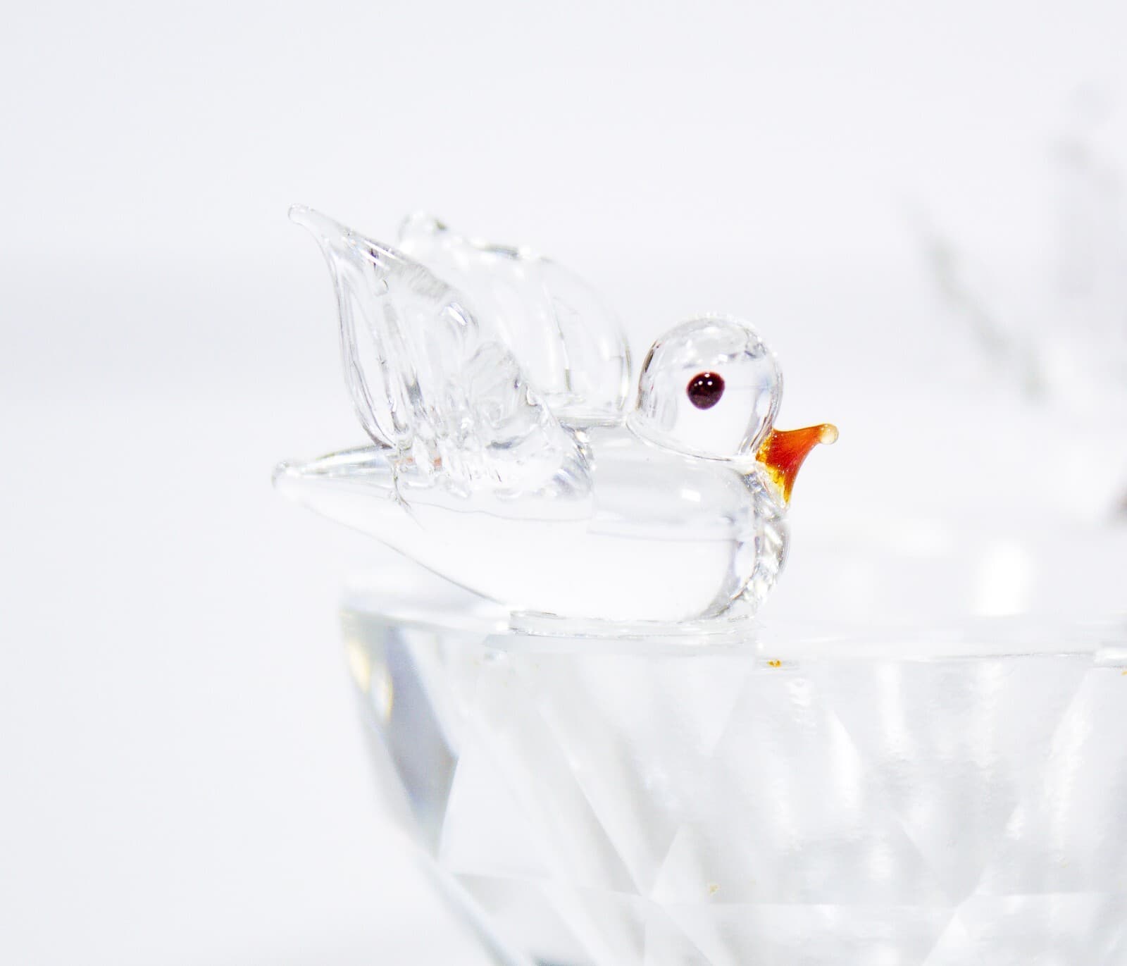Vintage Faceted Clear Crystal Art Glass Bird Bath Bowl Candy Dish Figurine - Thumbnail 2
