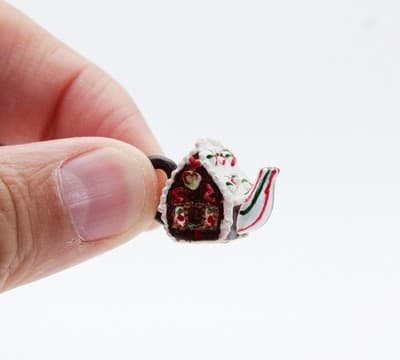 Vtg Handcrafted Peppermint Candy Dollhouse Miniature Gingerbread House Teapot - Thumbnail 2