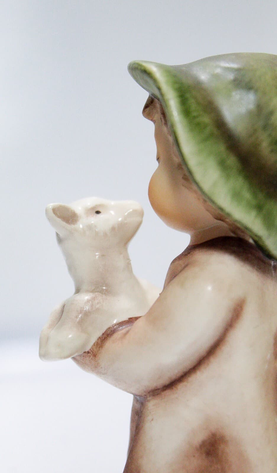 GOEBEL HUMMEL Germany "Lost Sheep" Hand Painted Porcelain Figurine TMK5 - Thumbnail 3