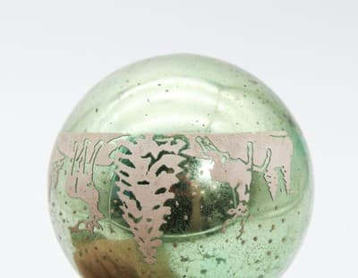 Vintage SHINY BRITE Light Green Reindeer Scene Stencil Glass Christmas Ornament - Thumbnail 5