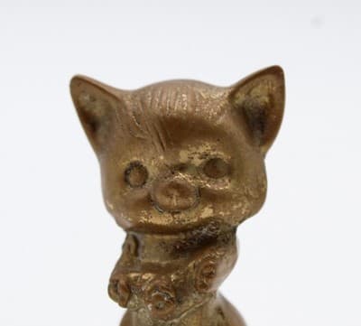 Vintage Miniature Bronze Kitty Cat With Floral Wreath Figurine - Thumbnail 3