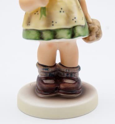 Hummel Goebel The Surprise West Germany Vintage Porcelain Figurine TMK6 - Thumbnail 2