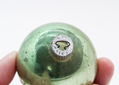 Vintage SHINY BRITE Light Green Reindeer Scene Stencil Glass Christmas Ornament - Thumbnail 4