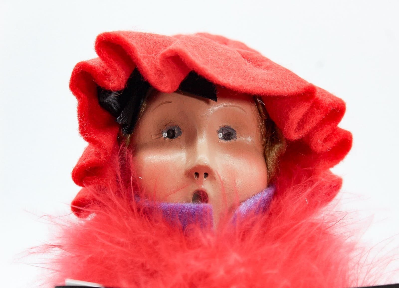 BYERS CHOICE Signed "Red Hat Society" Christmas Caroler Holiday Doll - Thumbnail 4