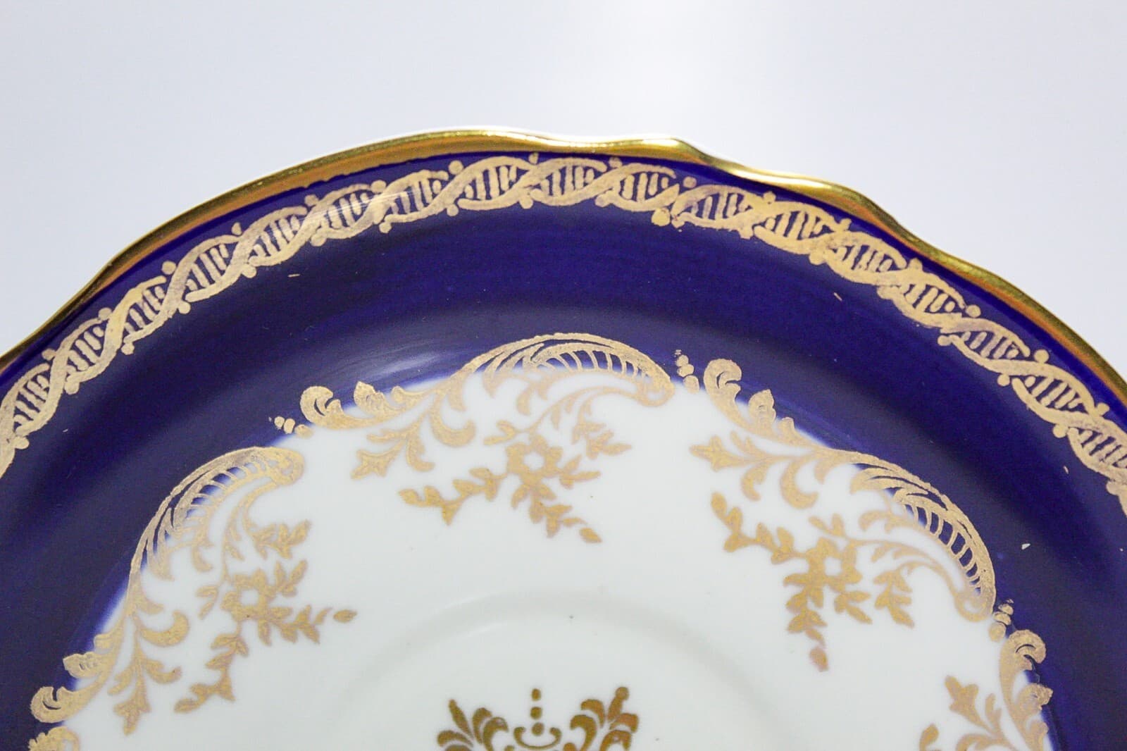 PARAGON England Fine Bone China Cobalt Gold Gilt Ornate Cup & Saucer - Thumbnail 5
