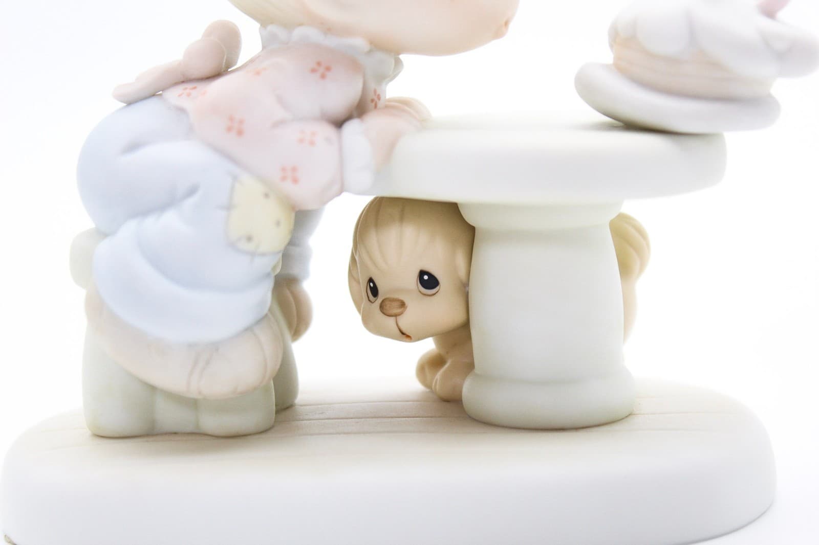 Precious Moments May Your Every Wish Come True Enesco Porcelain Figurine 1992 - Thumbnail 2