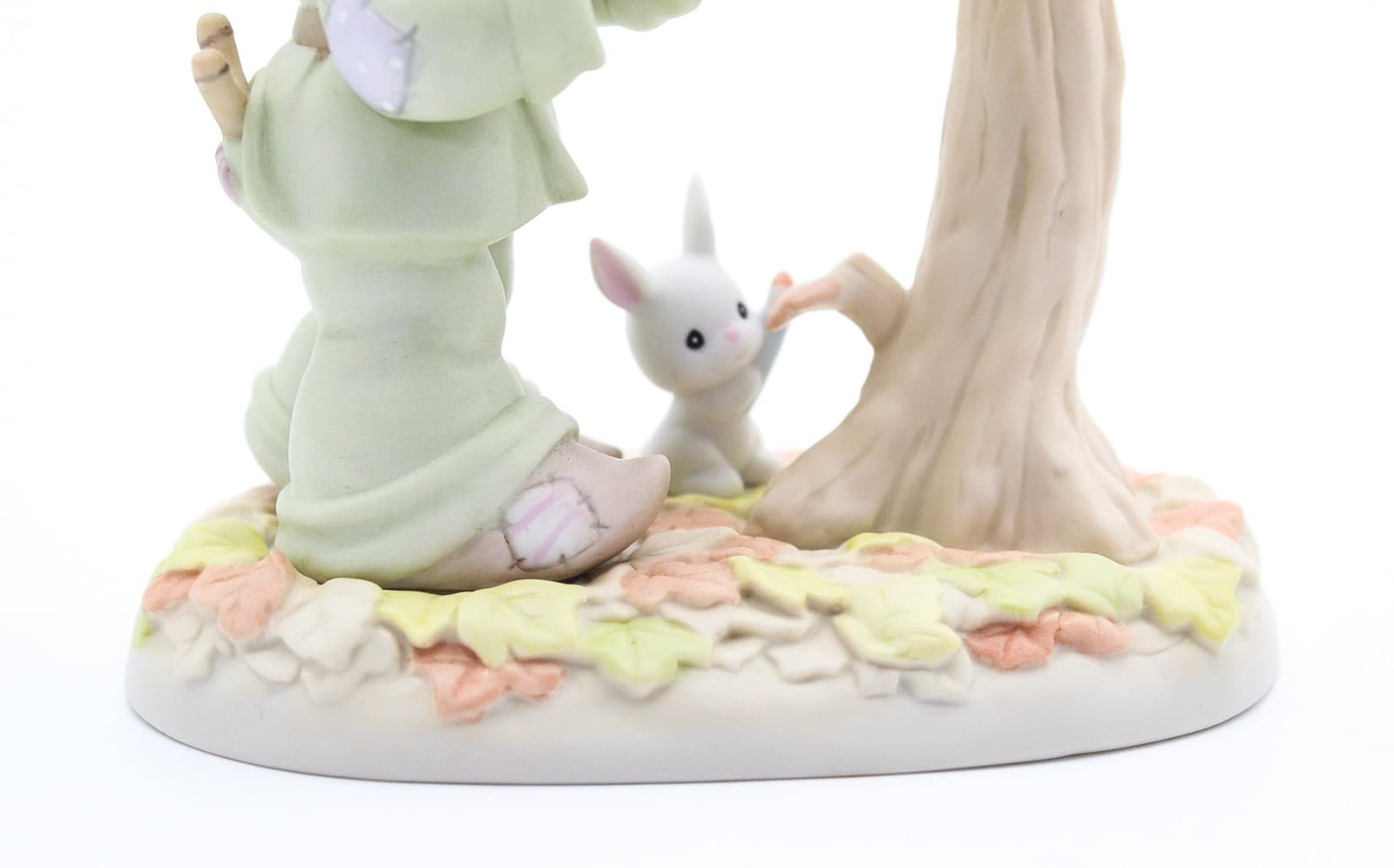 Precious Moments Color Your World With Thanksgiving Porcelain Figurine 1996 - Thumbnail 5