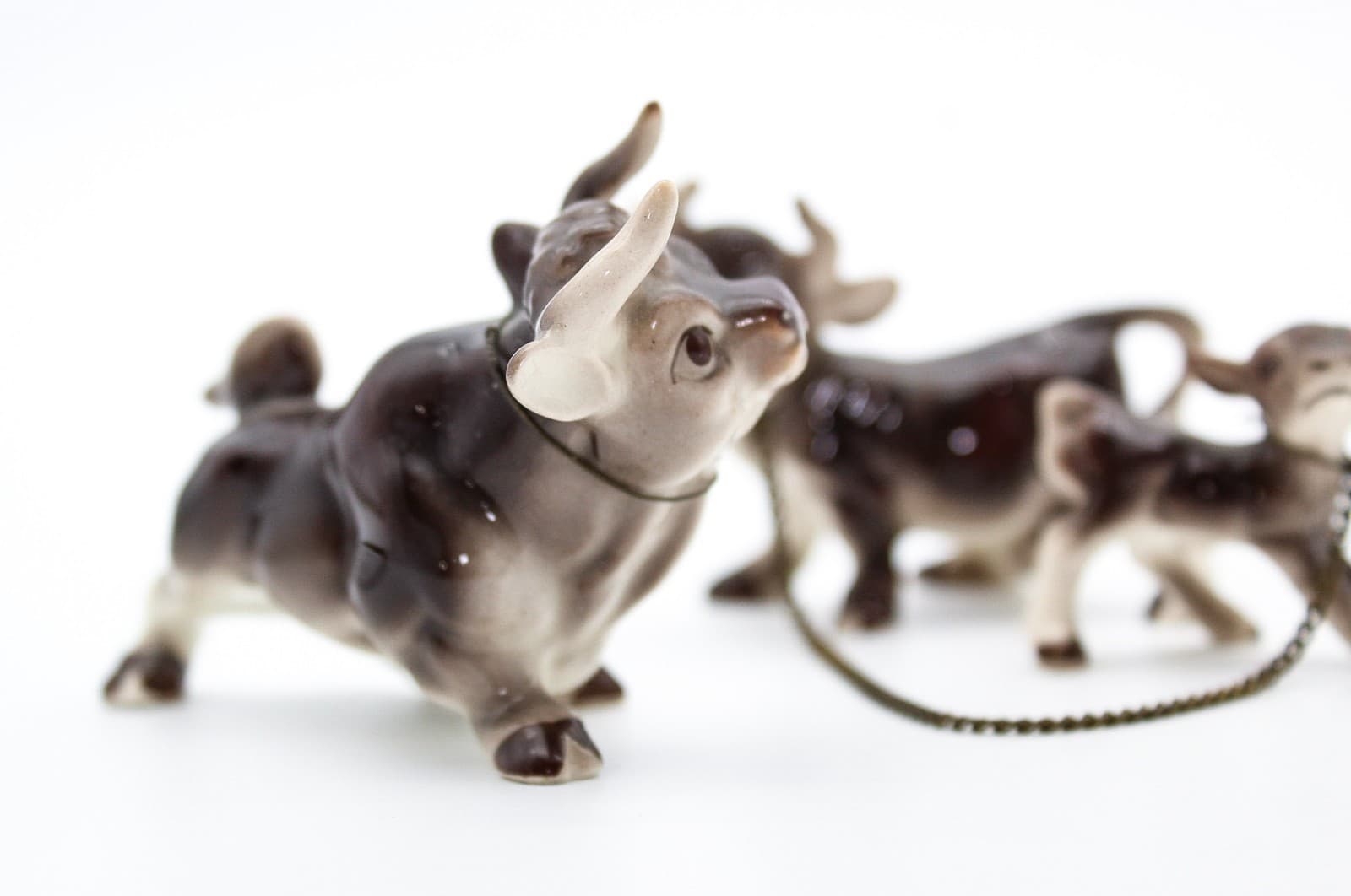 Vintage Lot of 3 Hagen Renaker Japan Bull Cow Calf Family Miniature Figurines - Thumbnail 5