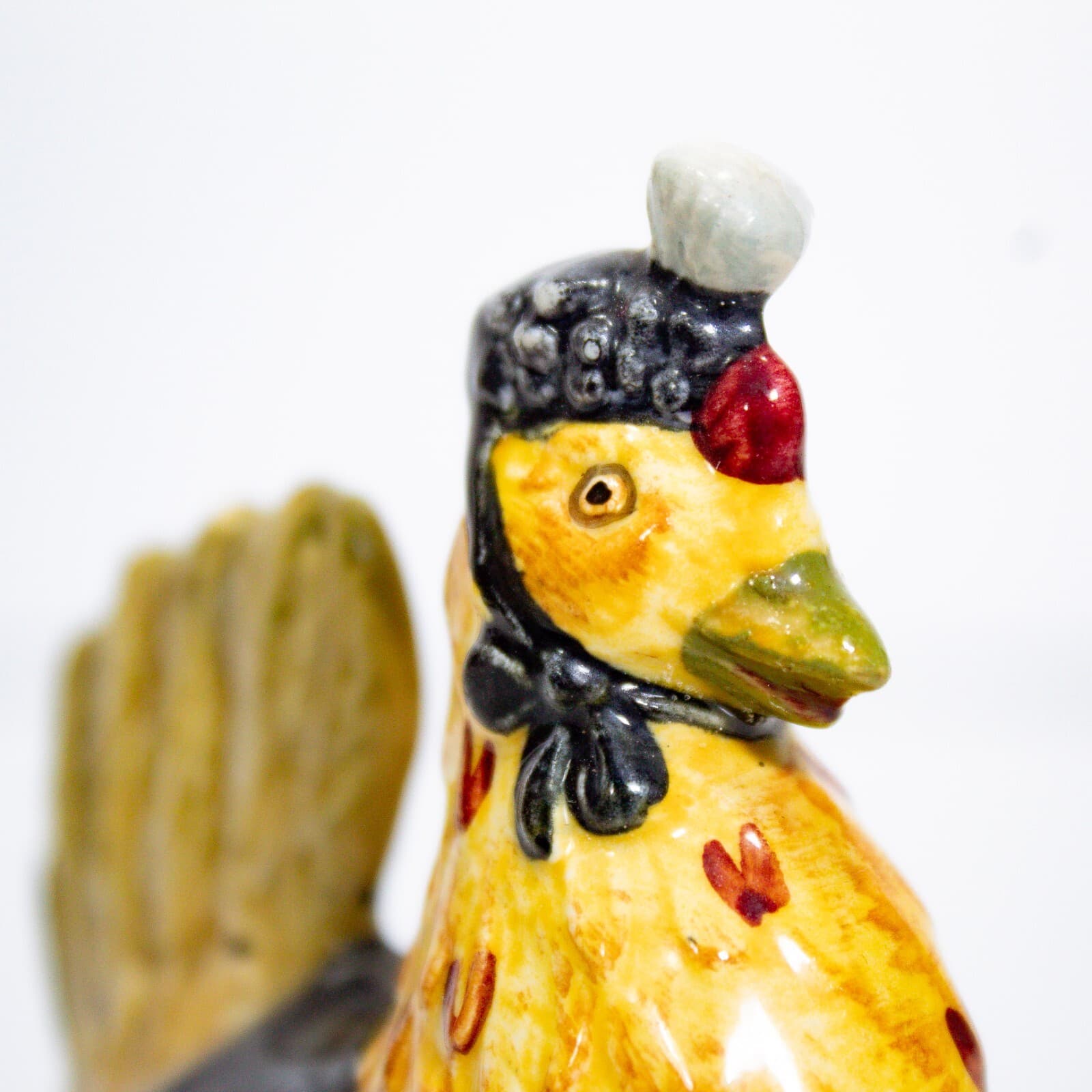 BESWICK ENGLAND Beatrix Potter "Sally Henny Penny" Porcelain Figurine - Thumbnail 3
