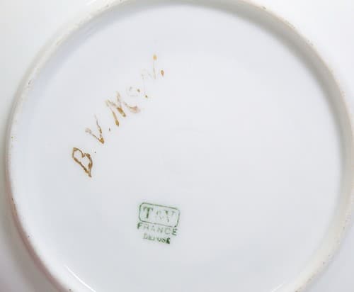 LIMOGE France T&V Hand Painted Floral Gold Gilt Porcelain Boullion Cup & Saucer - Thumbnail 9