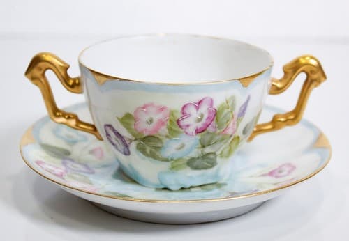 LIMOGE France T&V Hand Painted Floral Gold Gilt Porcelain Boullion Cup & Saucer - Thumbnail 8