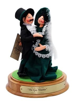 Annalee Mobilitee Artisan Dolls 1998 Vintage The Gay Nineties On Wood Base New - Image 1