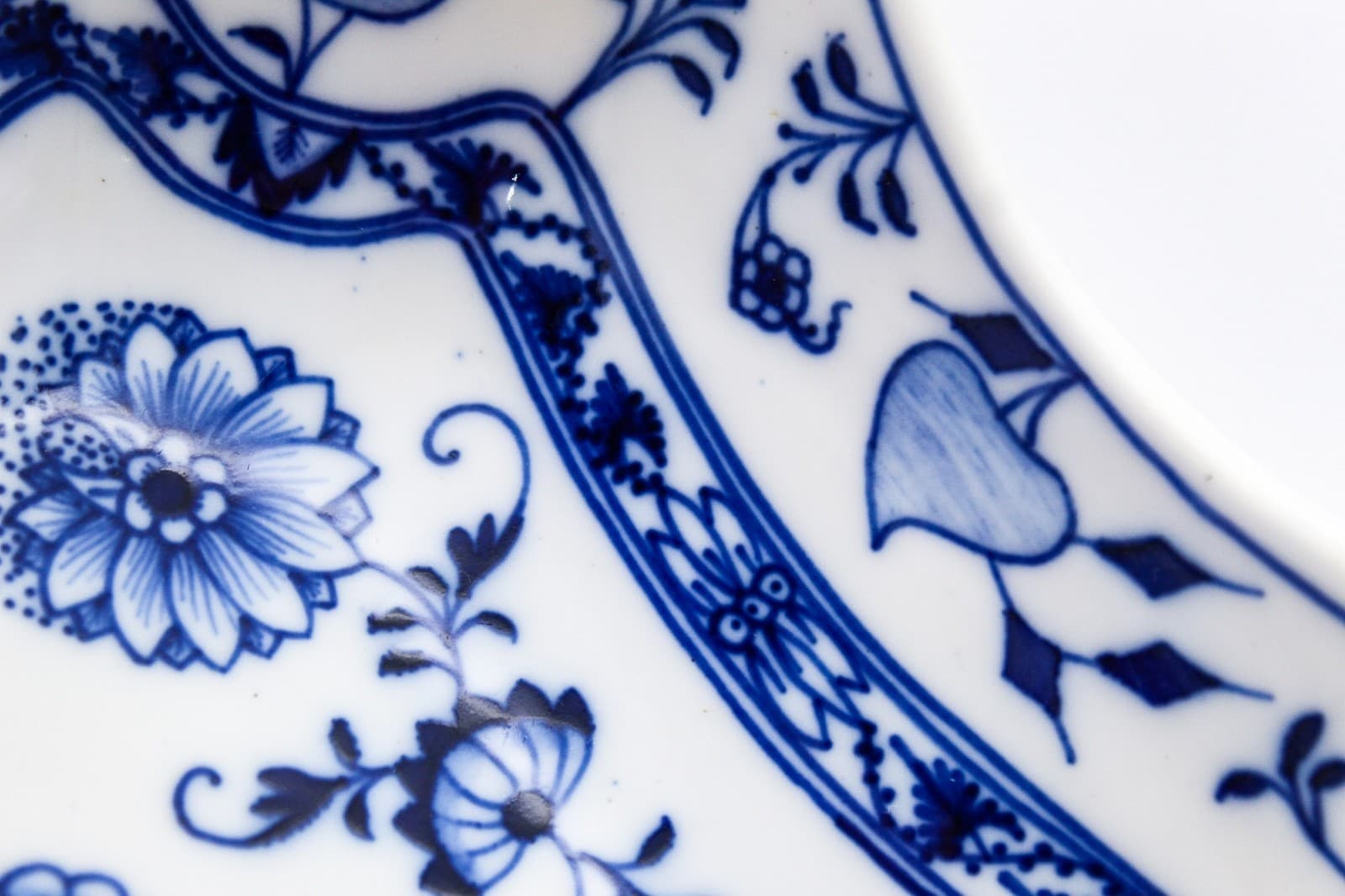 Meissen Germany Antique Blue Onion Pattern Hand Painted Squared Porcelain Bowl - Thumbnail 4