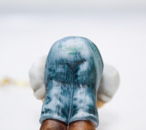 Berta Hummel Goebel 1999 "A North Pole Address" Porcelain Christmas Ornament - Thumbnail 4