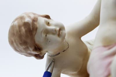 Amphora Turn Teplitz Antique Art Nouveau Monumental Floral & Cherub Putti Vase - Thumbnail 18