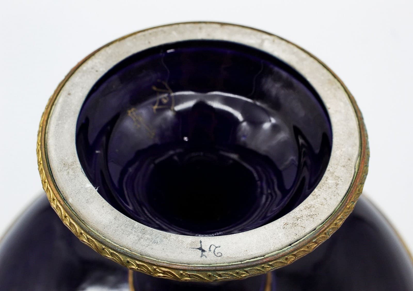 Antique Sevres Courting Cobalt Gilt Porcelain Pedestal Centerpiece Bronze Mount - Thumbnail 6