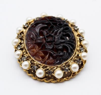 Vintage Amber Brown Carved Glass Faux Pearl & Rhinestone Floral Pin Brooch - Thumbnail 3