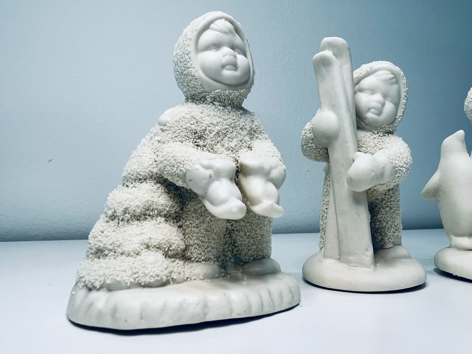 Lot of 3 Vintage Starlight White Porcelain Snowbabies Christmas Figurines - Thumbnail 8