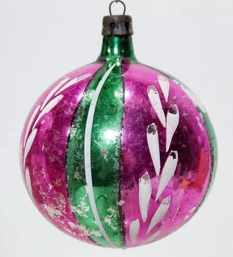 Vintage Made In Poland Stencil Green & Pink Glass Ball Christmas Ornament - Thumbnail 4