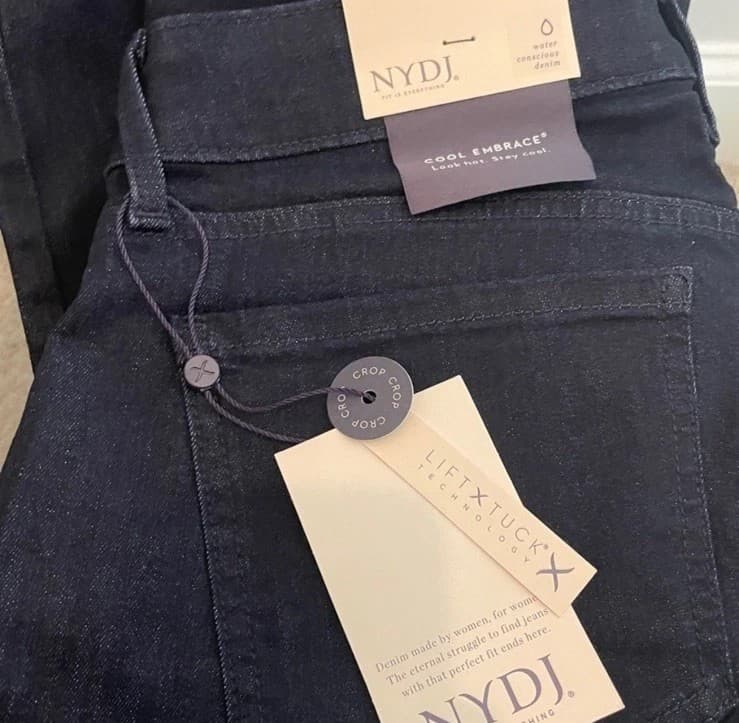 NWT NYDJ Jeans Capri Denim Jeans in Cool Embrace Size 8 Dark Wash - Thumbnail 2