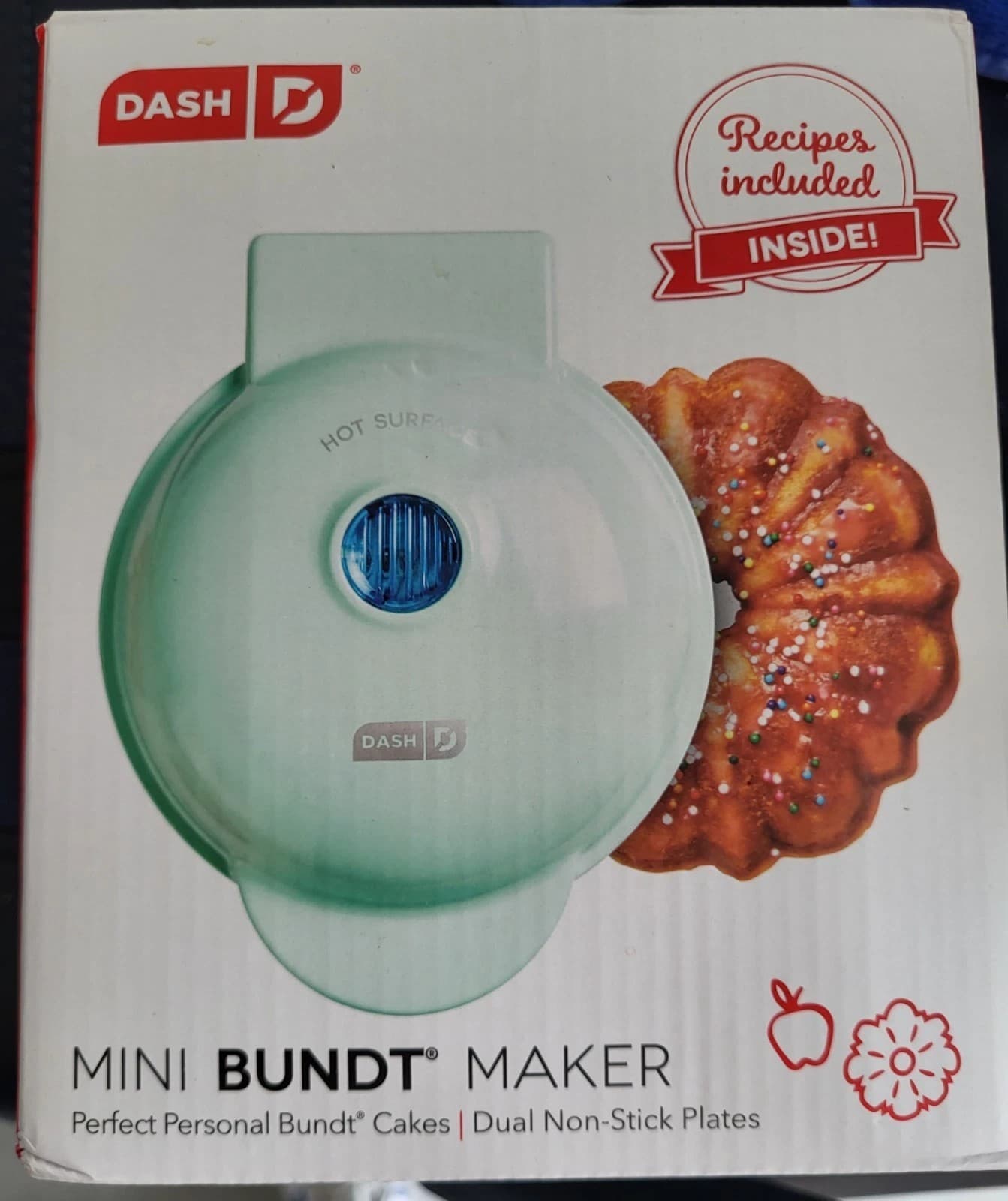 Dash Mini Bundt Maker Aqua Perfect Personal Cakes Dual NonStick Plates Recipes - Image 1