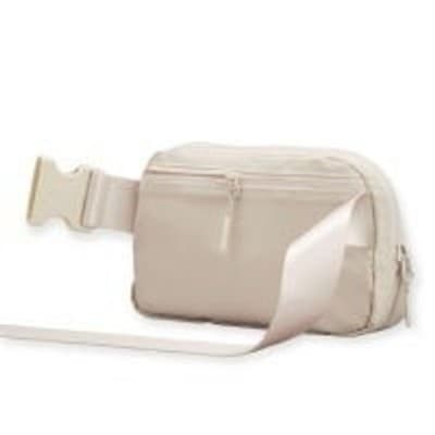 Lululemon Everywhere Belt Bag New with Tags - White - Thumbnail 3
