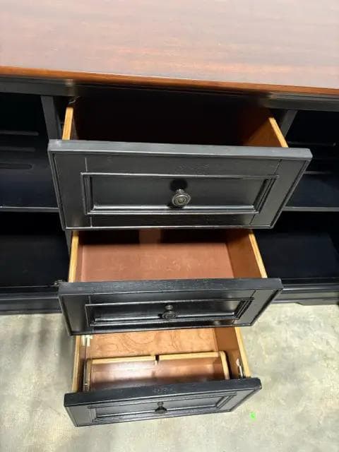 Havertys Black Media Console With 2 Doors And 3 Drawers - Thumbnail 4