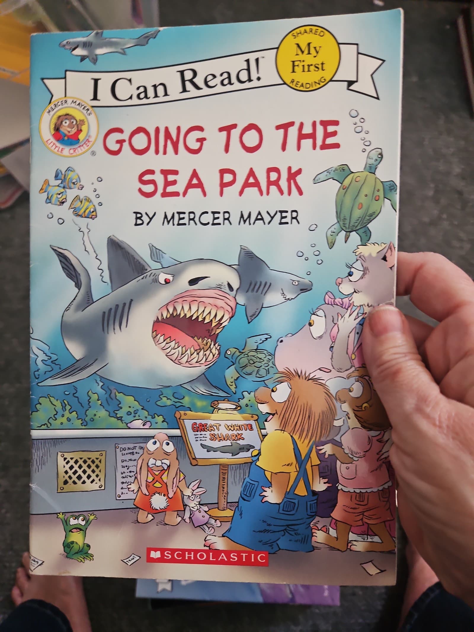 Going to the sea park. Mercer Mayer buy 3 book listings, get 1 free - Image 1