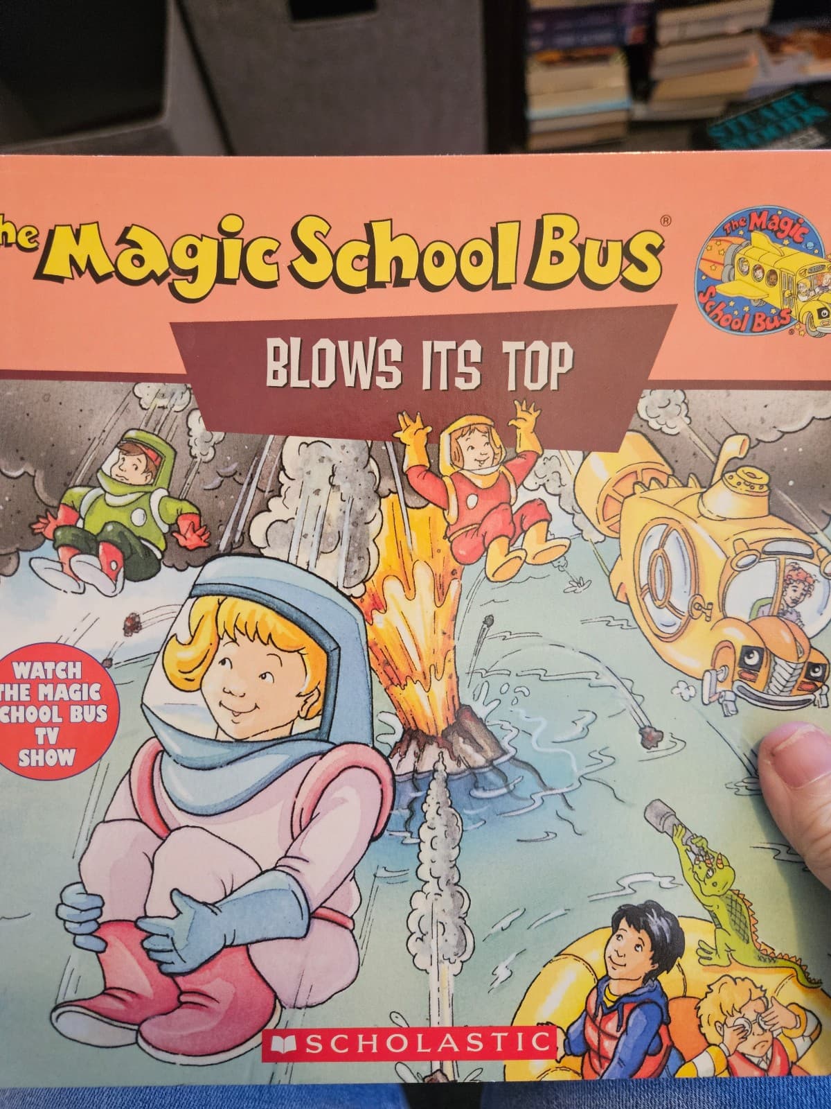 The magic school bus blows it's top. . Buy 3 book listings, get 1 free - Image 1