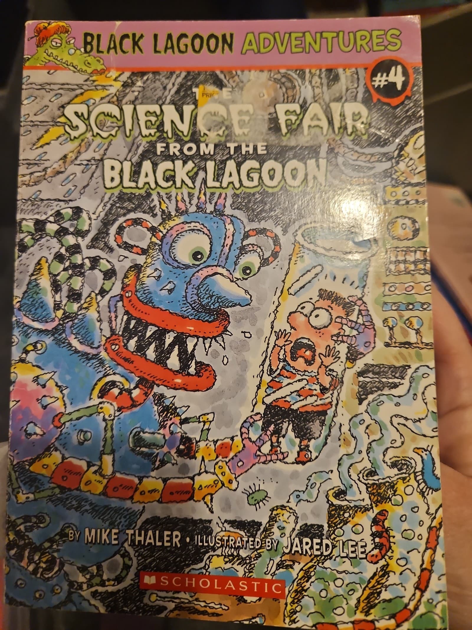 The science fair from the black lagoon. Buy 3 book listings, get 1 free - Image 1