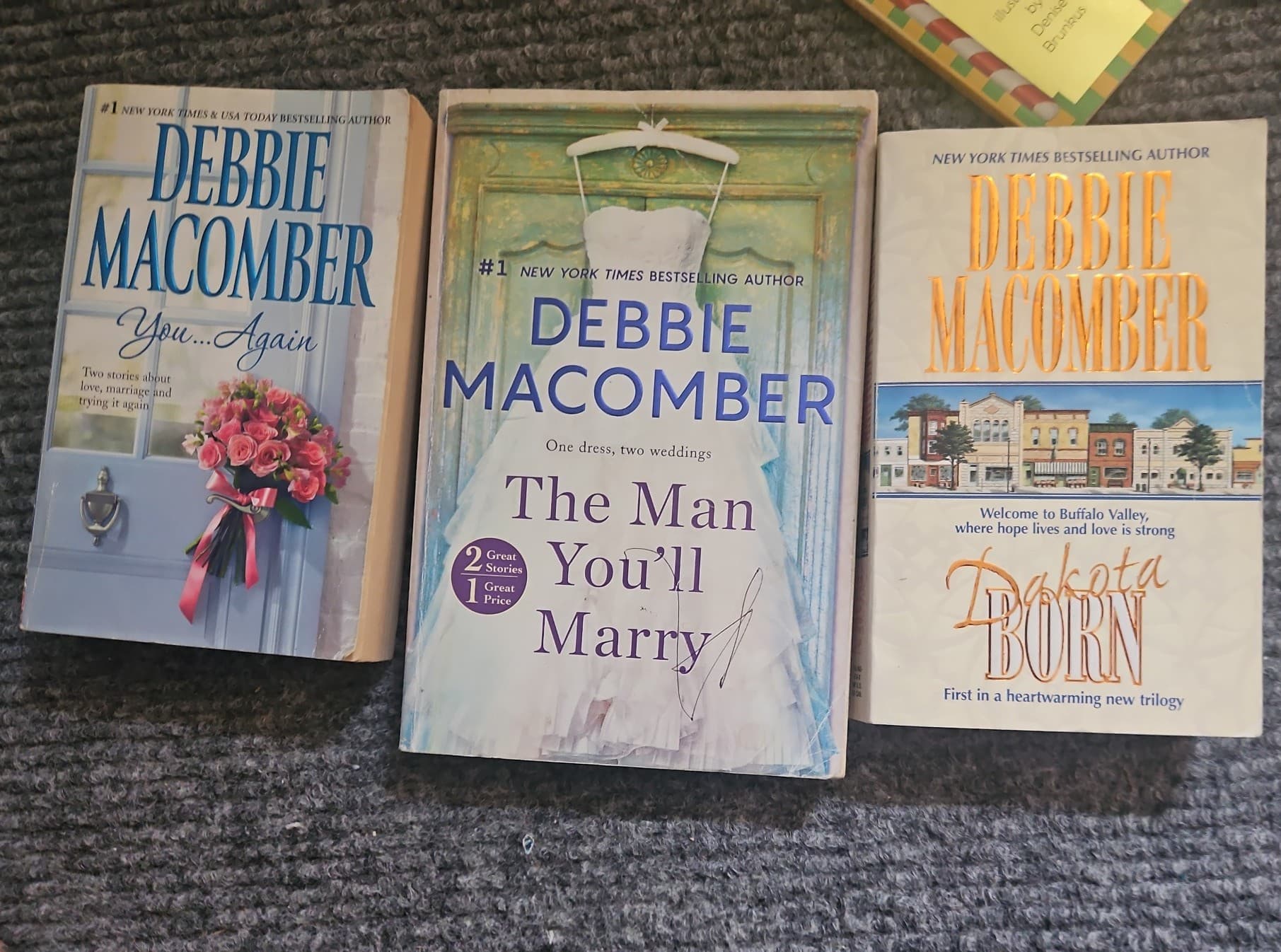 3 Debbie Macomber books. Buy 3 book listings, get 1 free - Image 1