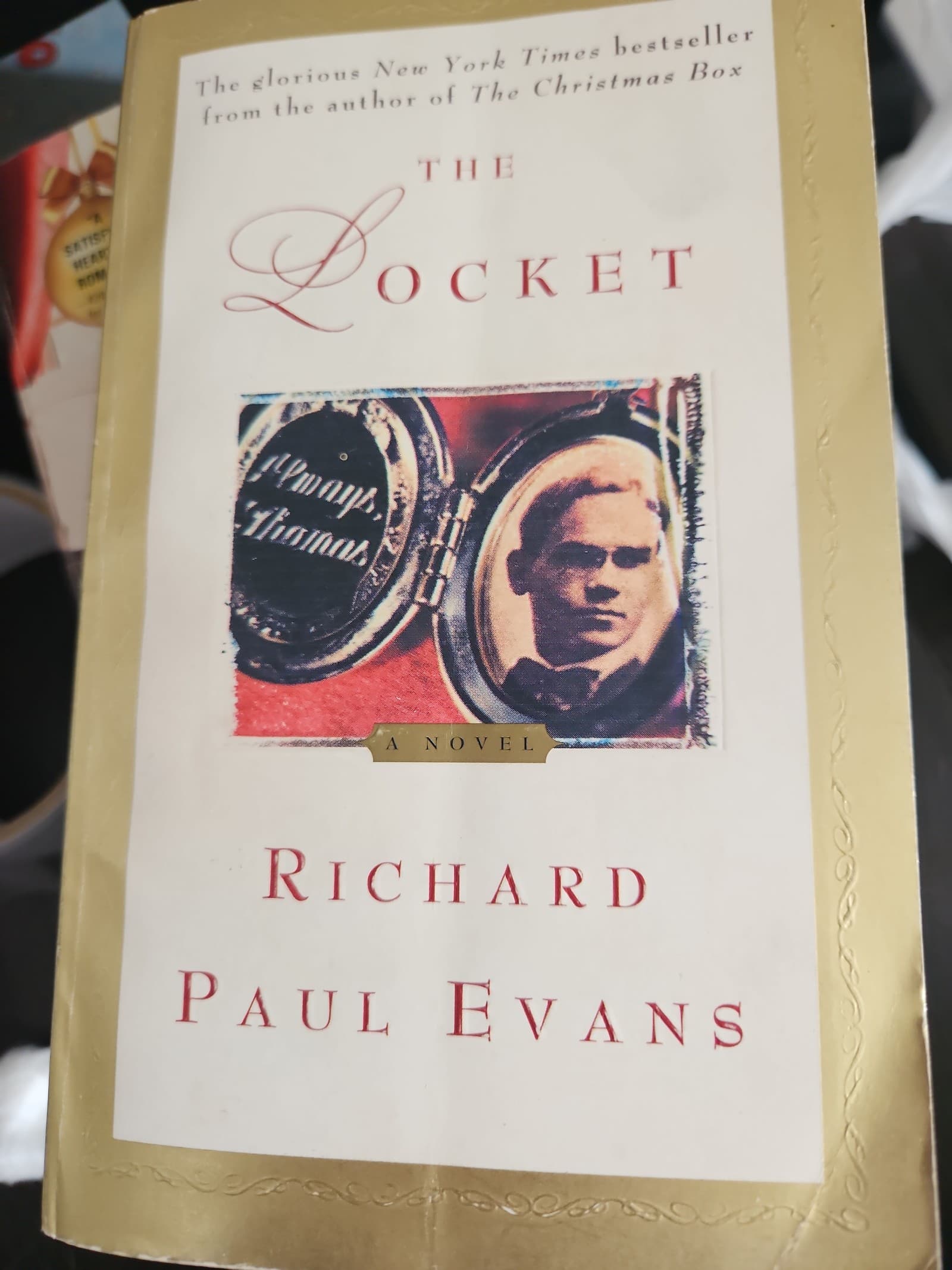 The locket. Richard Paul Evans. Buy 3 book listings, get 1 free - Image 1
