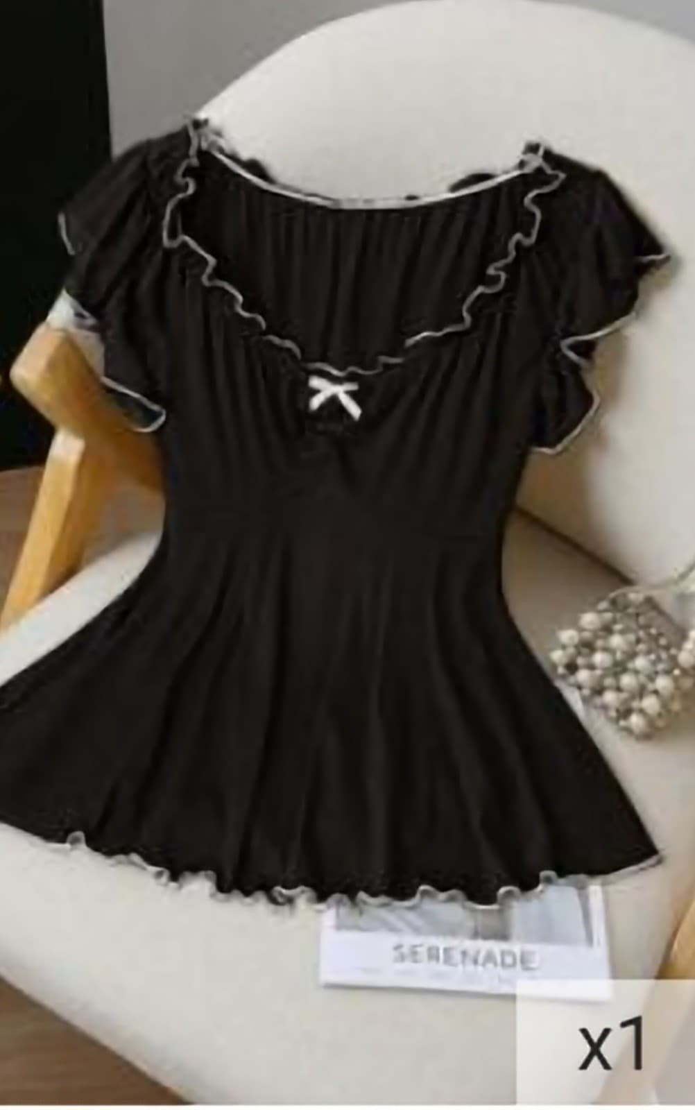 black, woman's stretchy. Short sleeve peplum top with white trim 2X NEW - Image 1