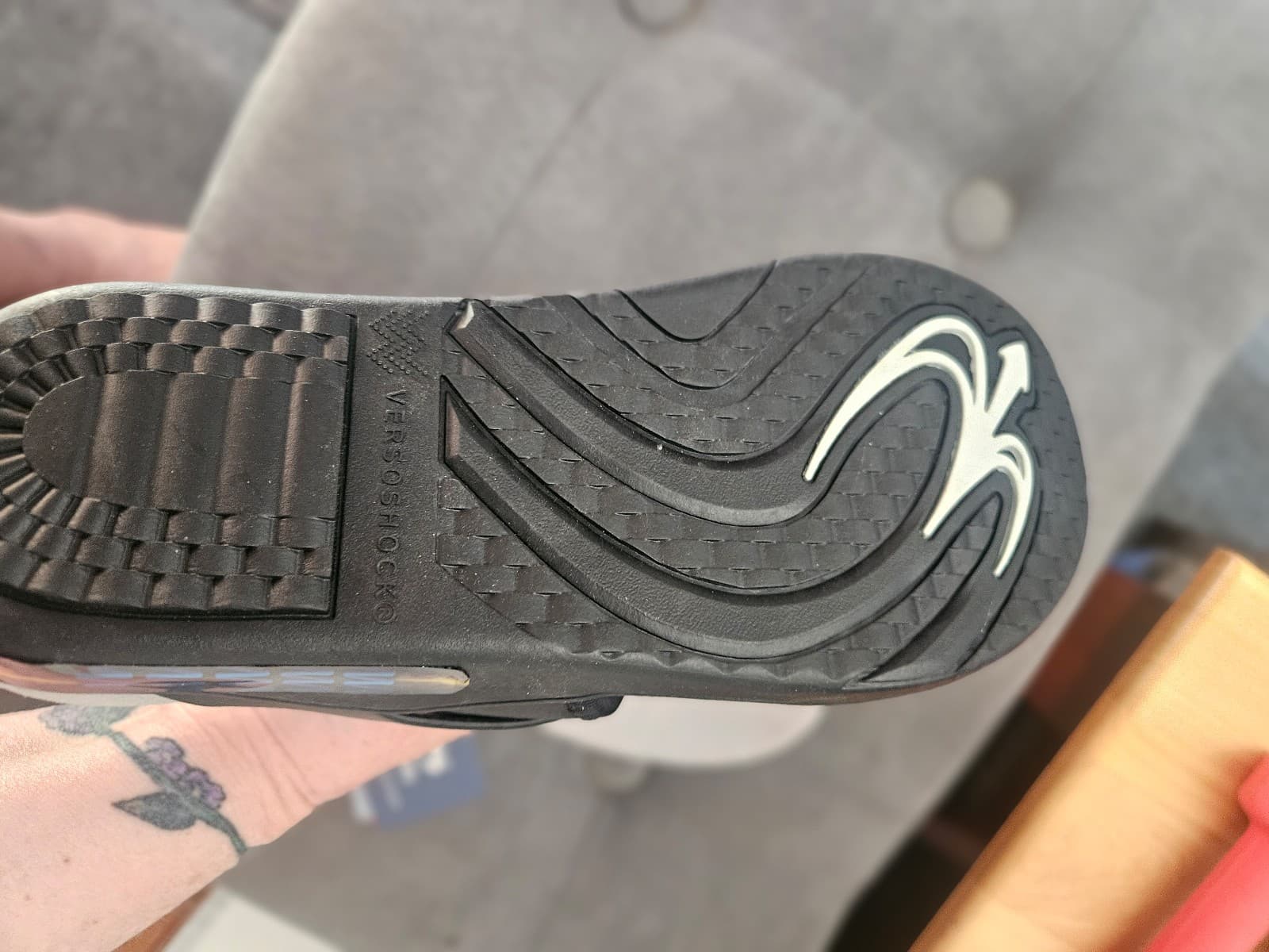 GDEFY sandals/ flip flops. Size 8. New with tags - Thumbnail 6