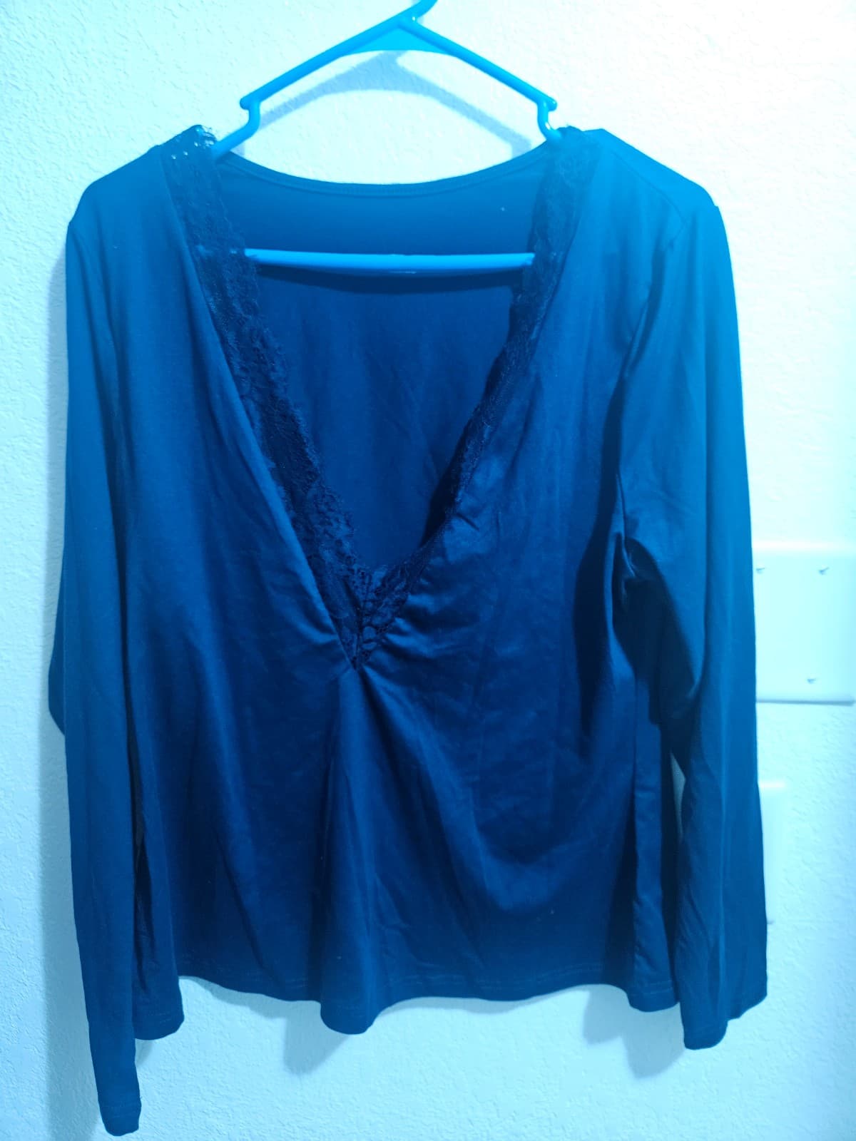 Blue long sleeve shirt/ lacey vee neck SIZE 1X. Buy 1 clothing, get 1 free - Image 1
